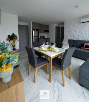 H New Apartment, Great Hosts and Location